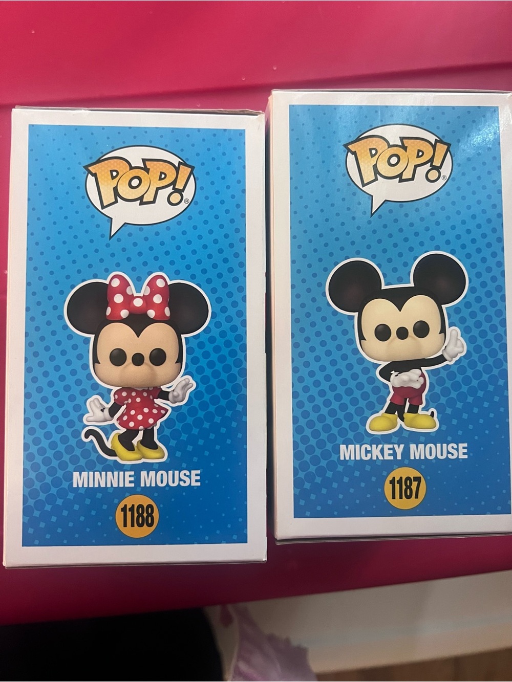 Funko Minnie Mouse /Mickey Mouse Vinyl Figure - Sold as set - Picture 4 of 4